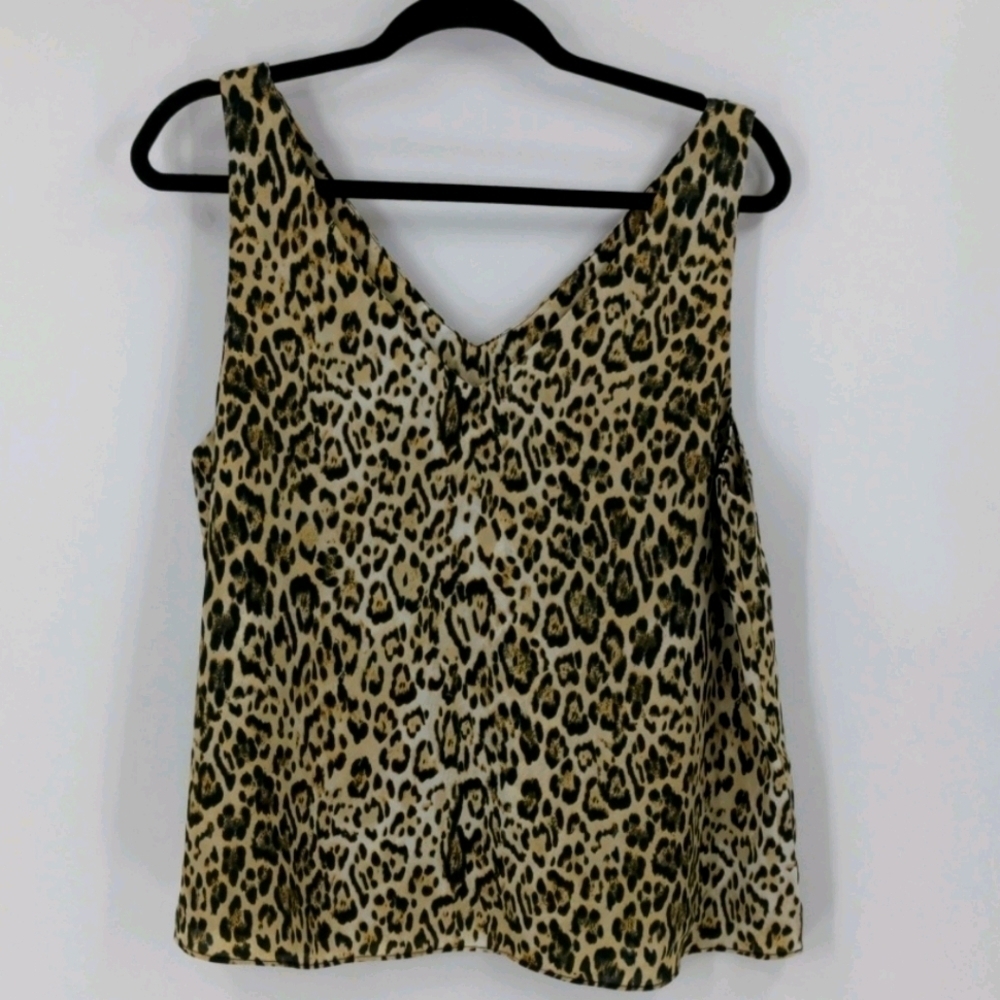 NWT LEYDEN Leopard V-neck Tank Top